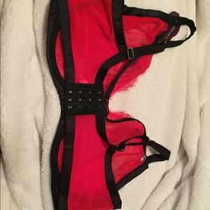 Cacique Intimates & Sleepwear - Cacique Bra Cacique Intimates & Sleepwear - Cacique Bra